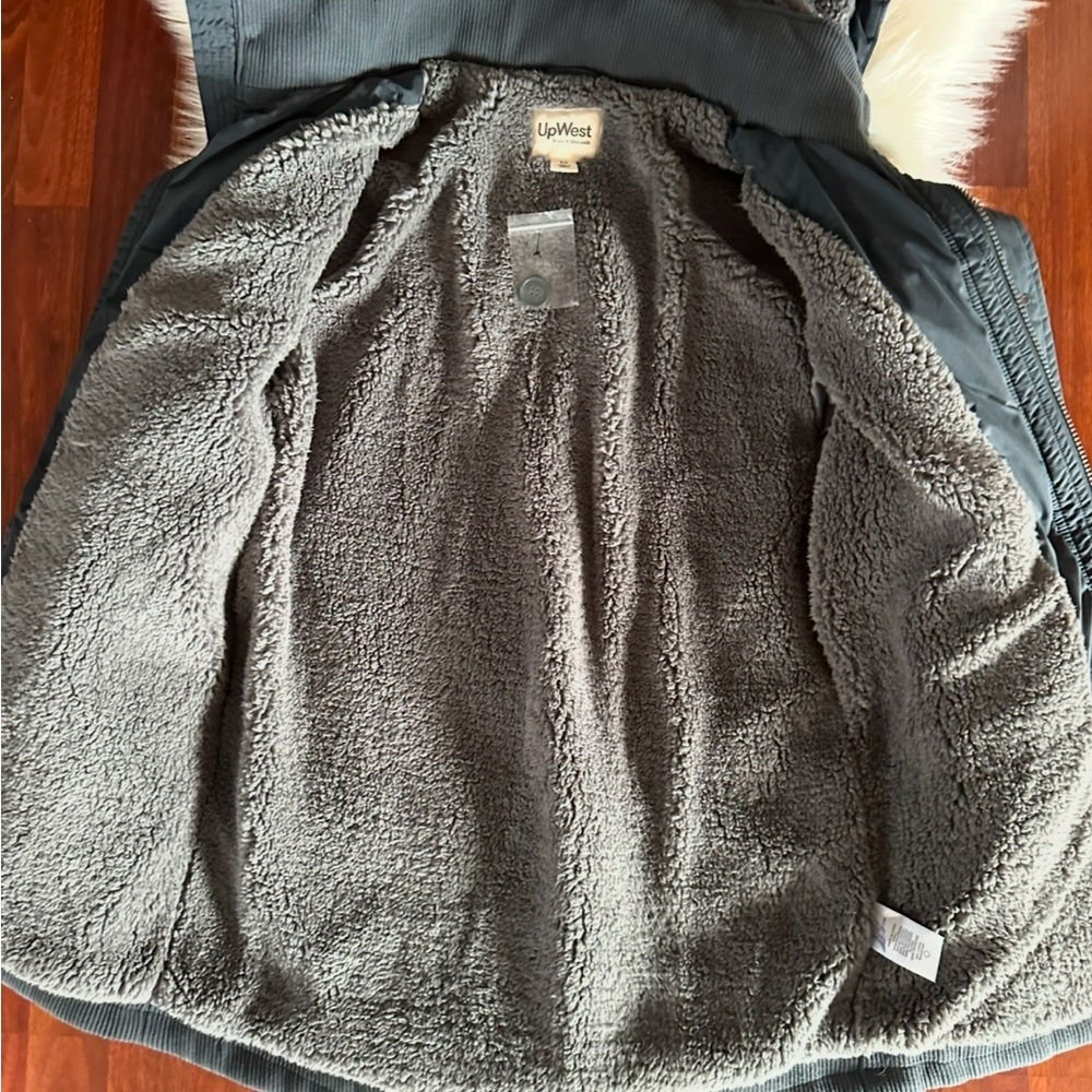 Upwest Sherpa Lined Parks Coat - Picture 5 of 12